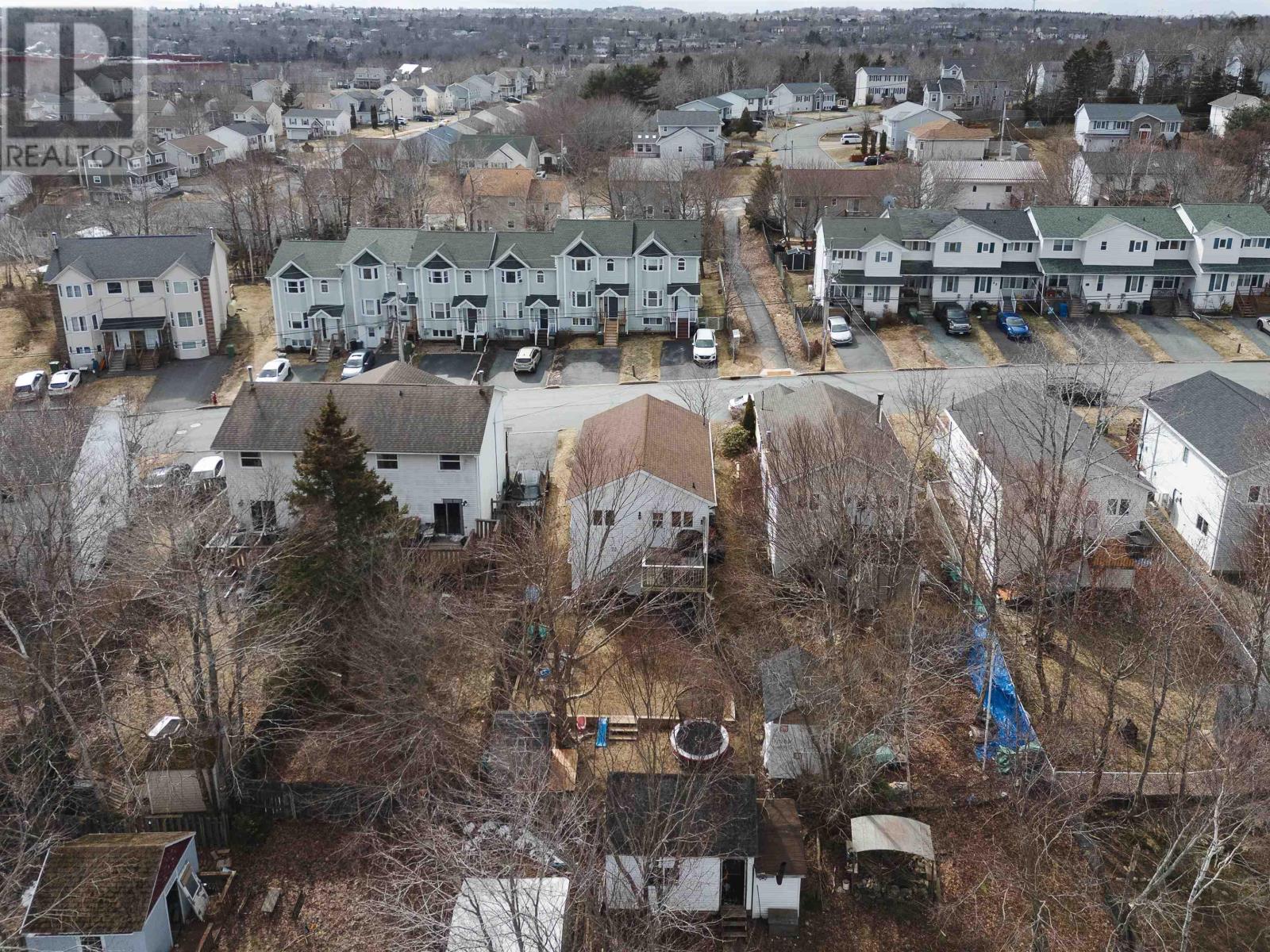 Property 22 of 44 of 60 Serocco Crescent