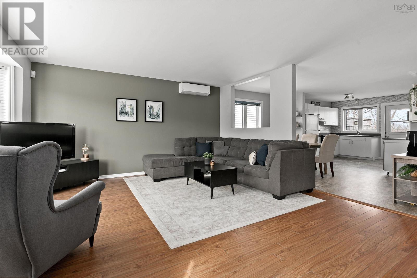 Property 32 of 44 of 60 Serocco Crescent