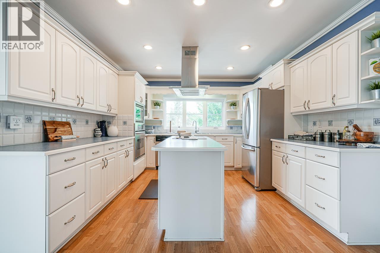 House in Maple Ridge - Image 22