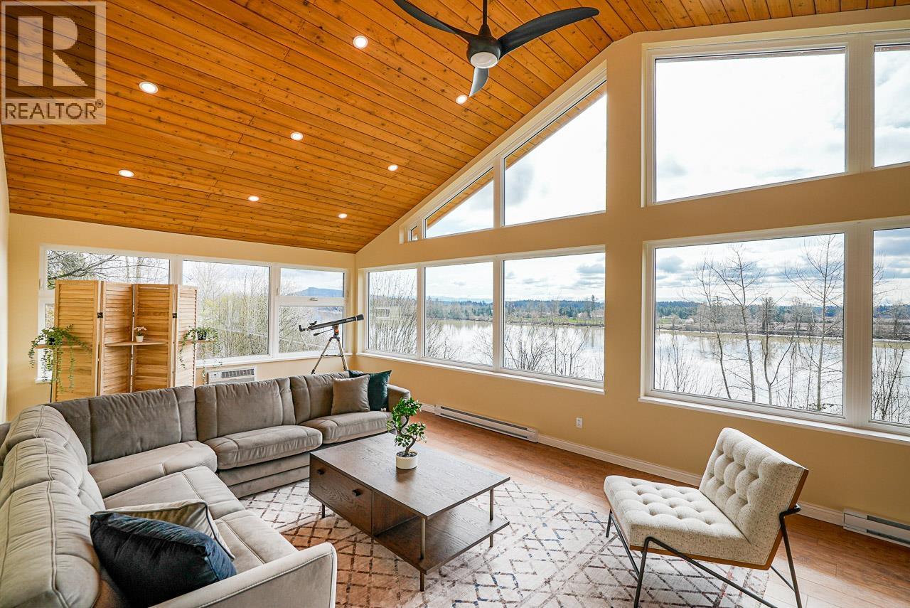 11502 WOOD Street - main photo