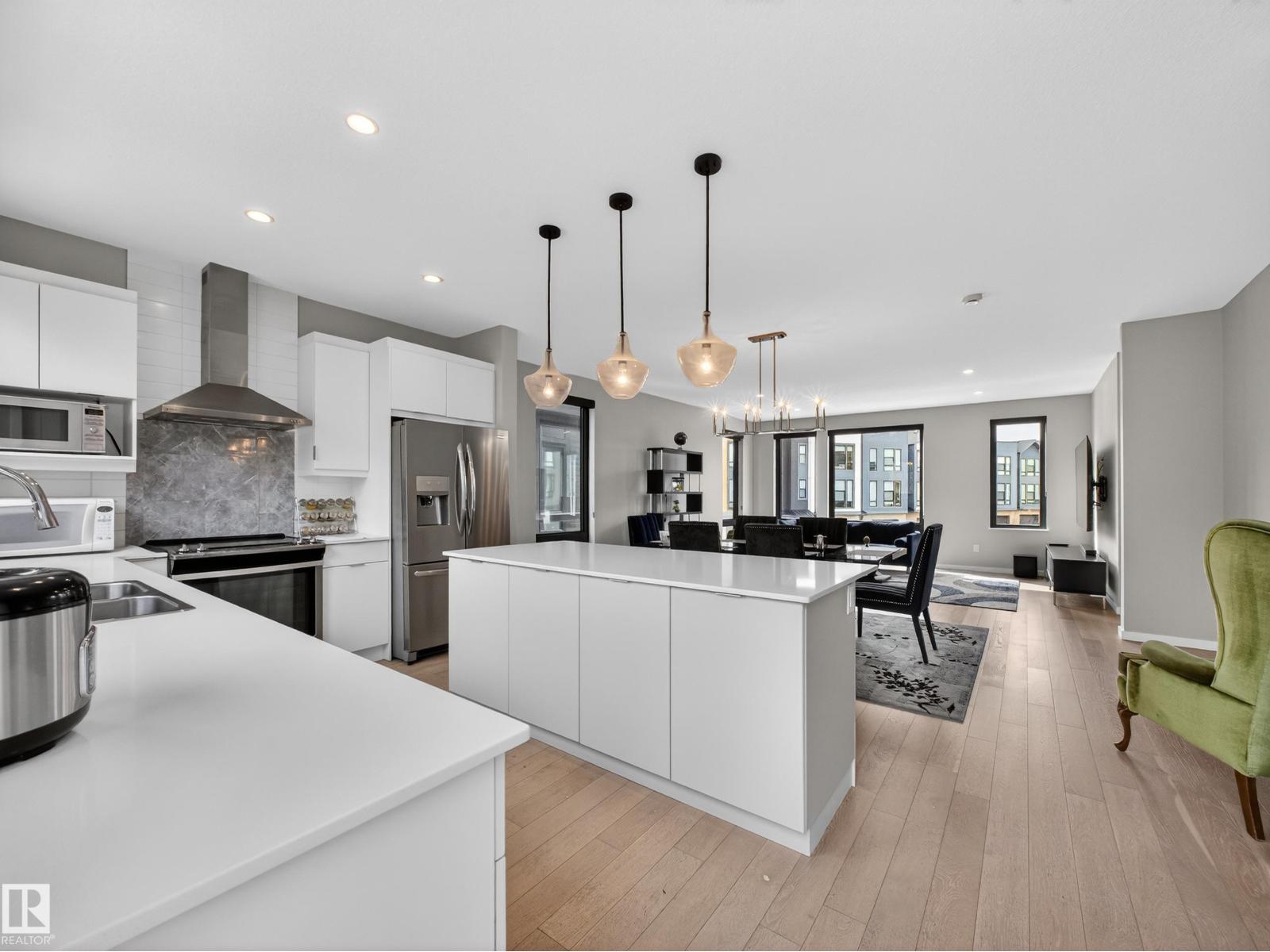 #5 1304 RUTHERFORD RD SW, Edmonton