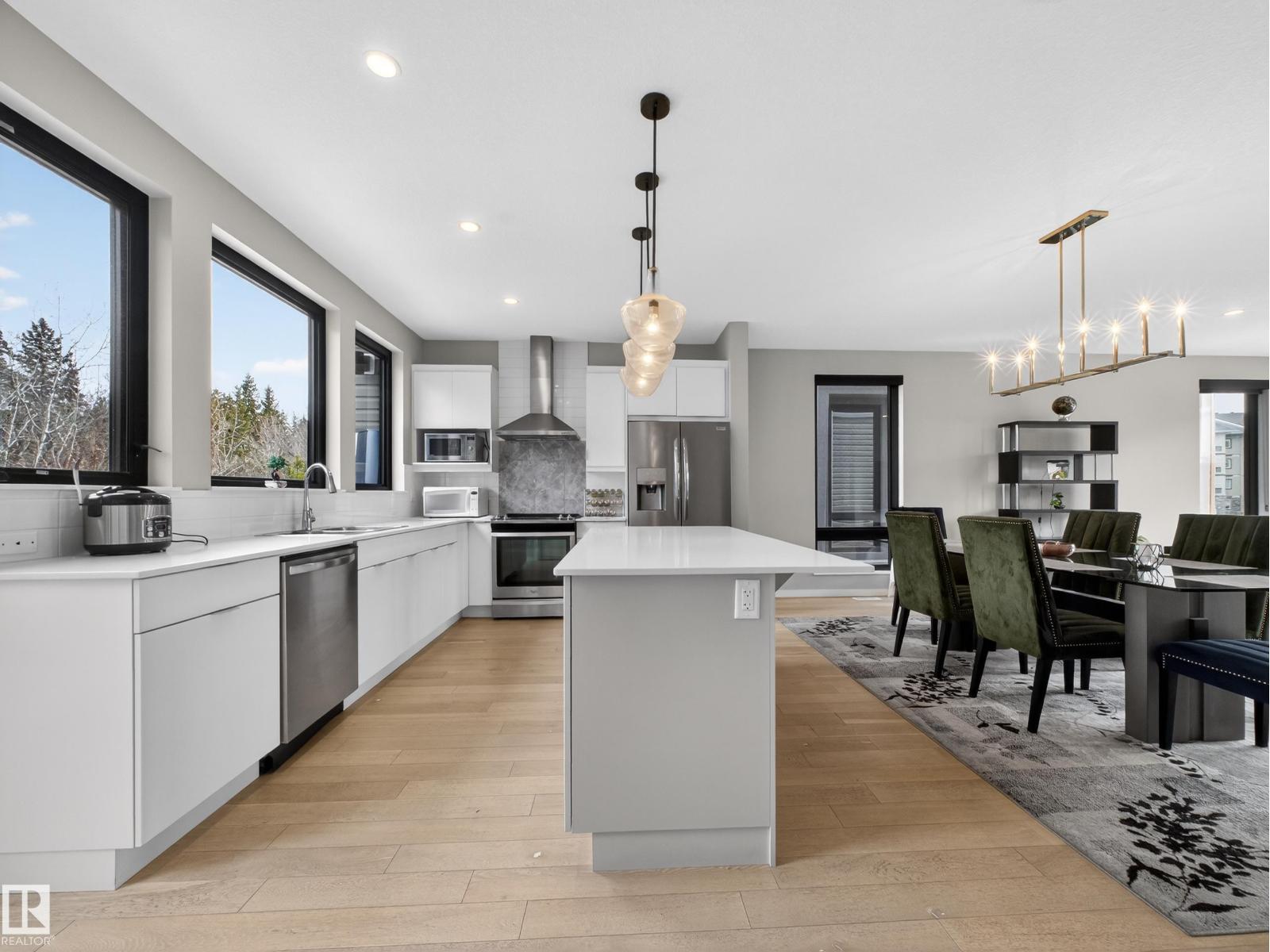 #5 1304 RUTHERFORD RD SW, Edmonton