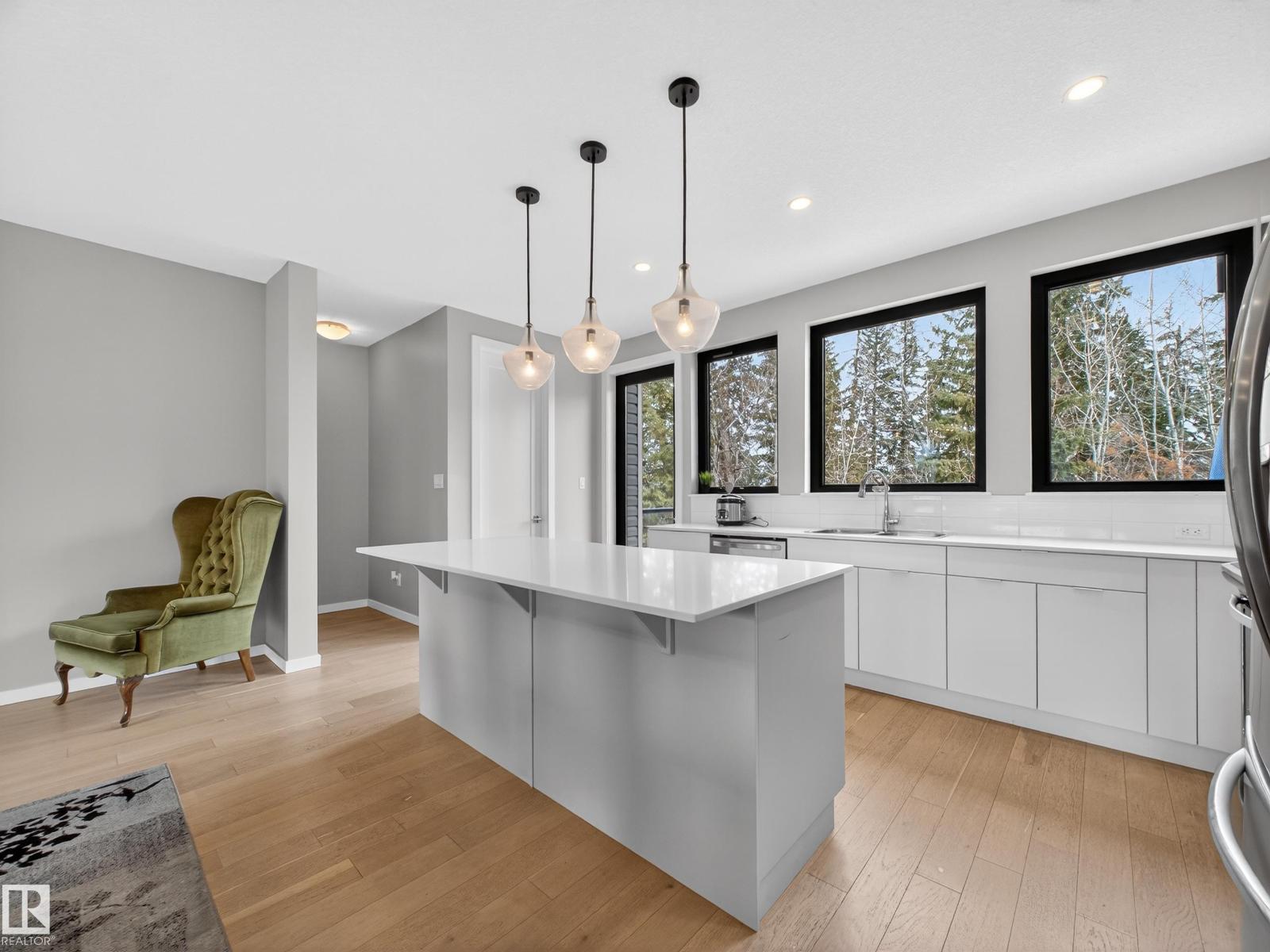 #5 1304 RUTHERFORD RD SW, Edmonton