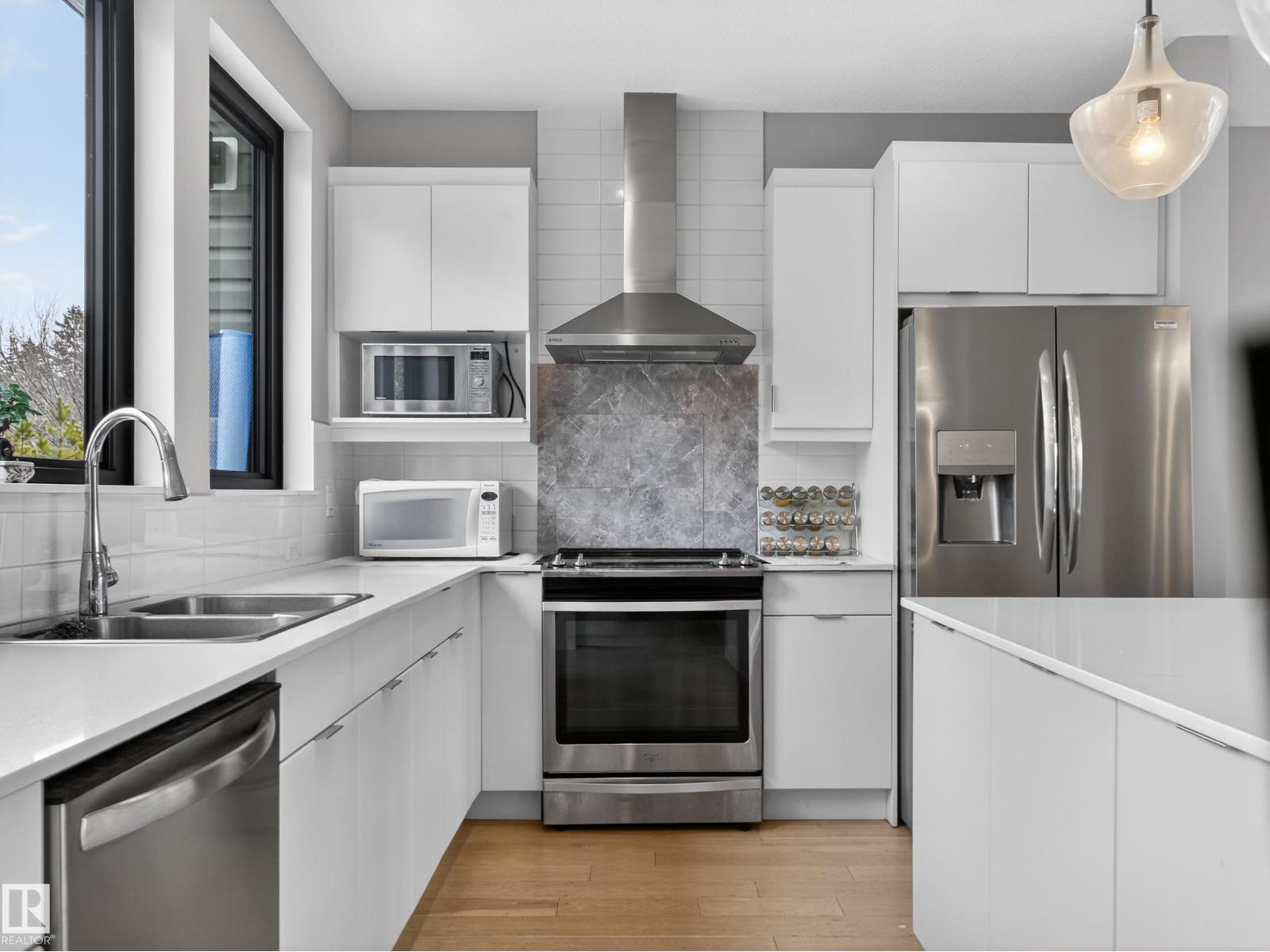 #5 1304 RUTHERFORD RD SW, Edmonton