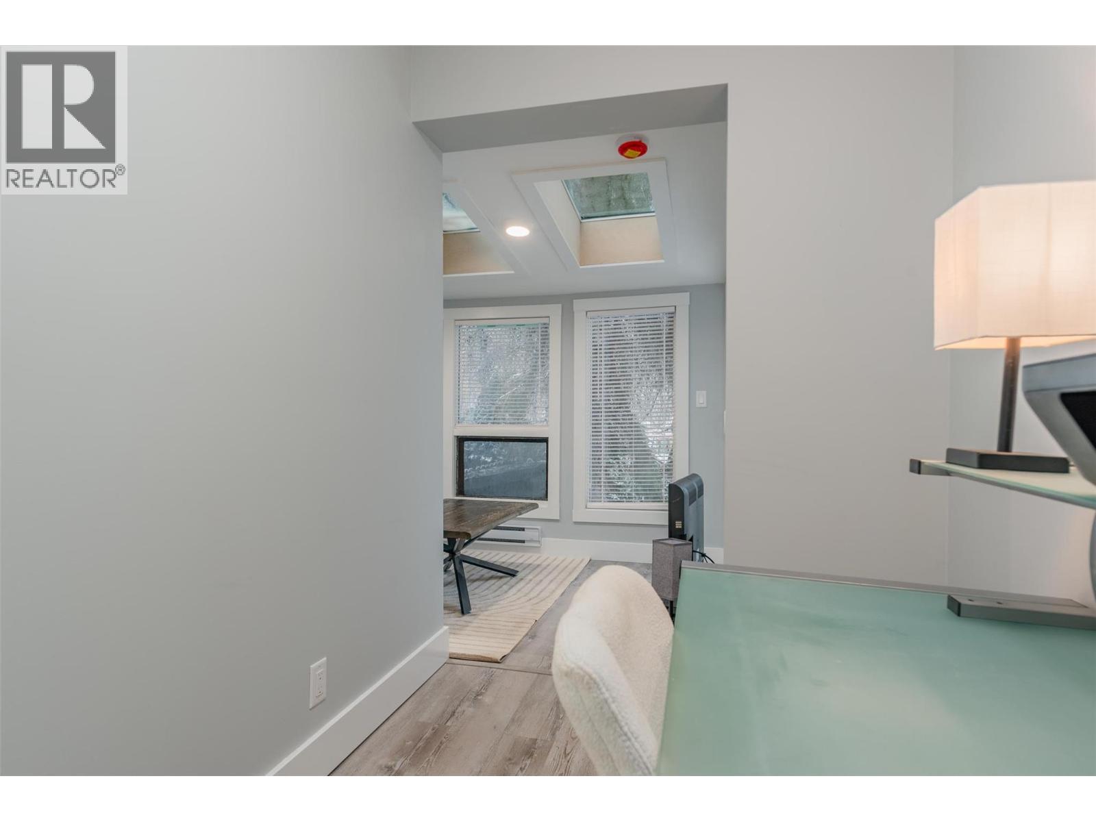 621 TURNER STREET - 21