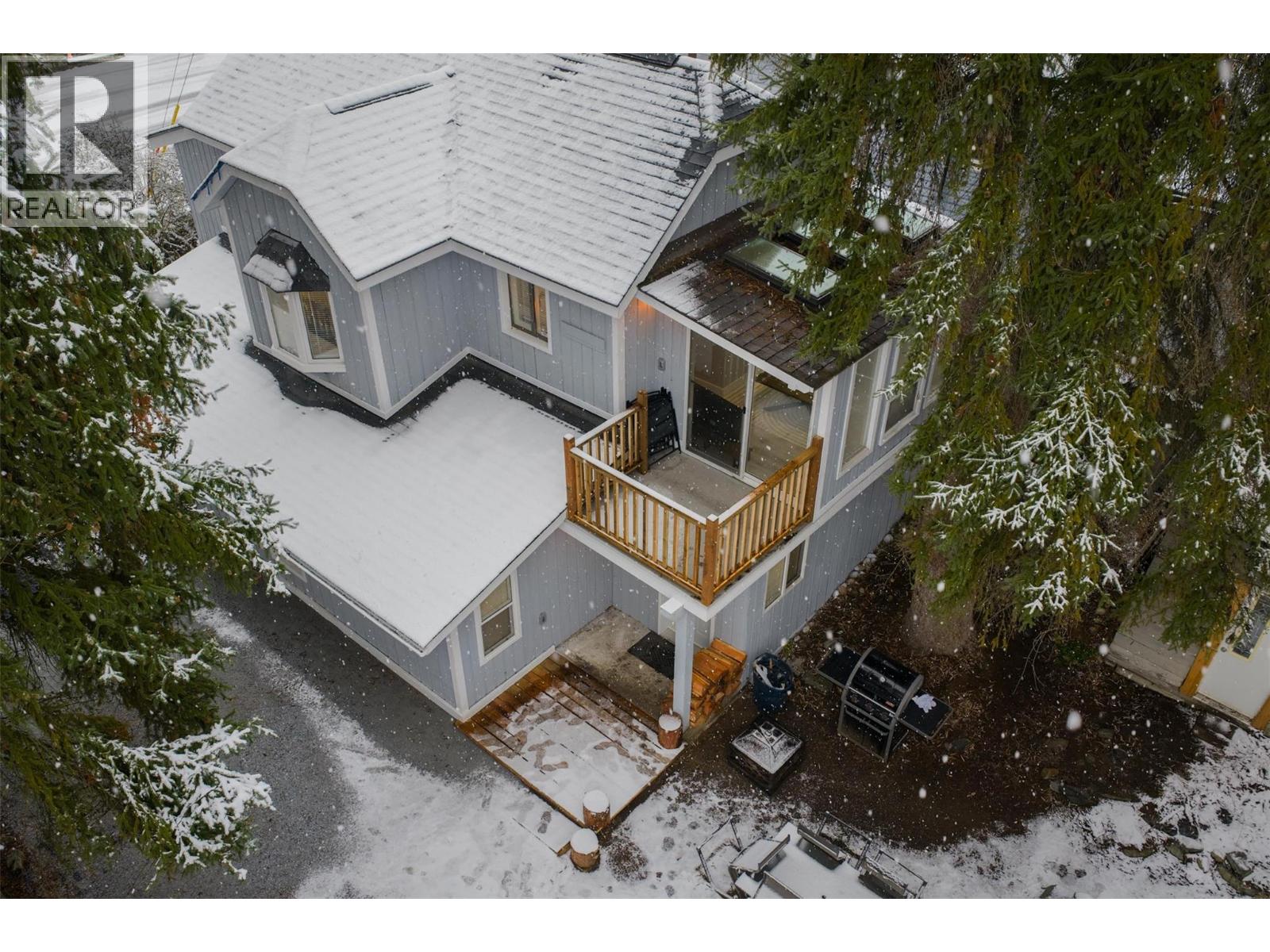 621 TURNER STREET - 32