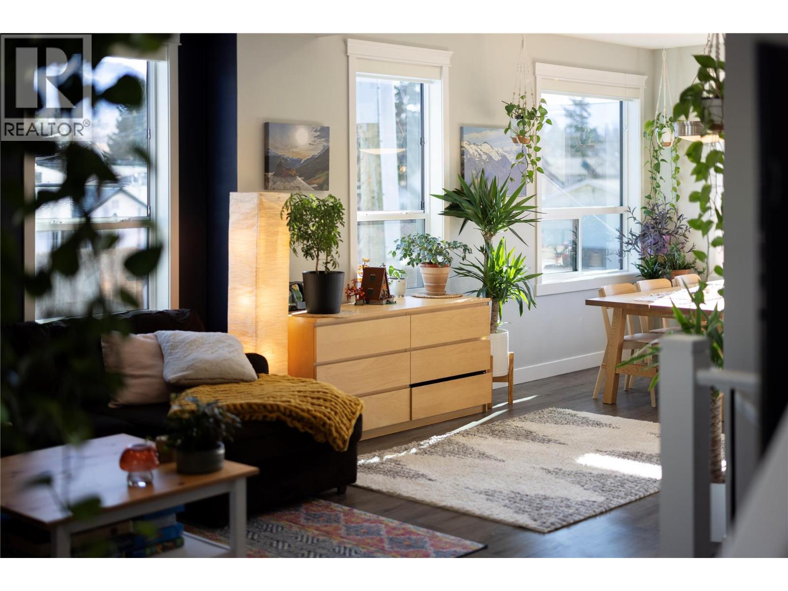 #2 4602 20 STREET - 7