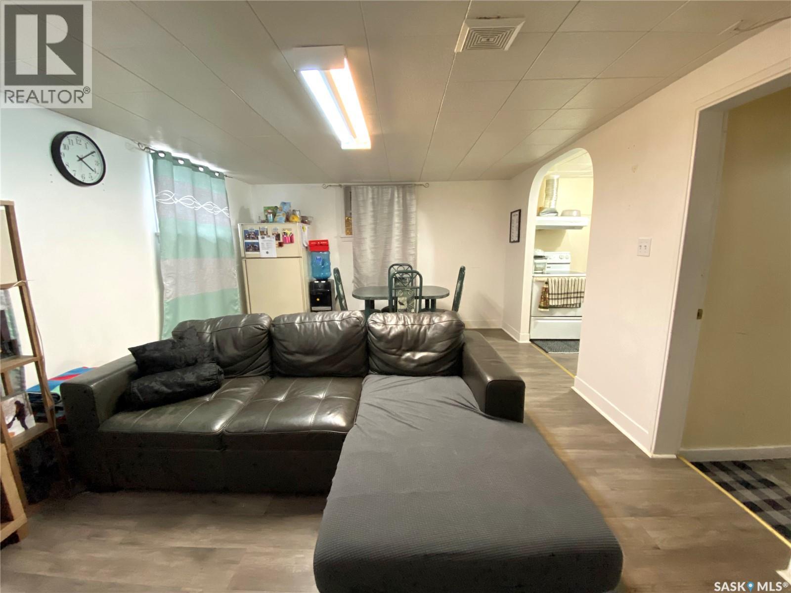 Single Family House Bungalow for Sale in  ND AVENUE NW Swift Current 