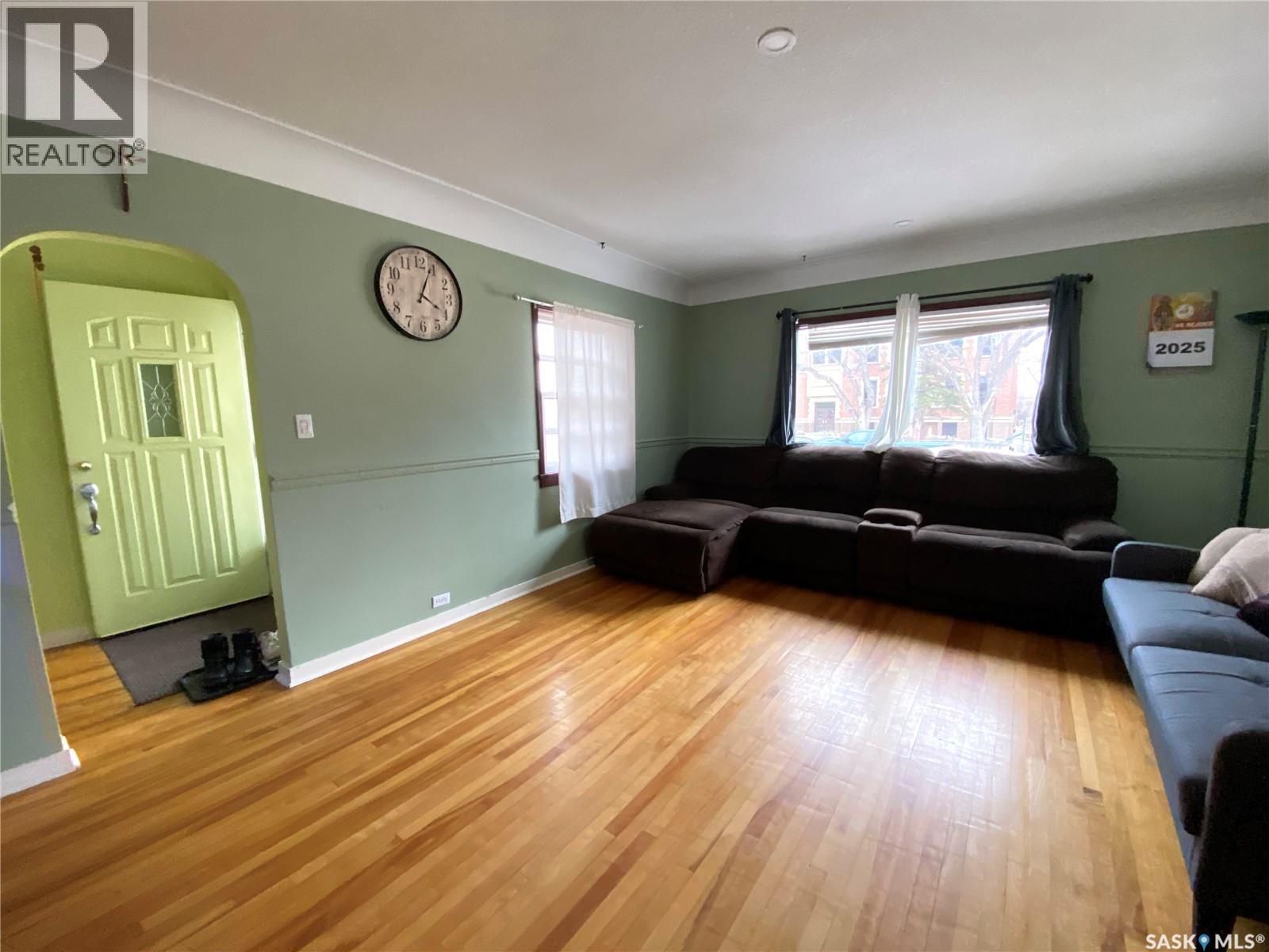 Single Family House Bungalow for Sale in  ND AVENUE NW Swift Current 