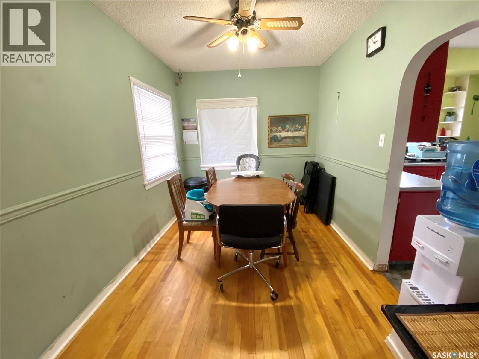 Single Family House Bungalow for Sale in  ND AVENUE NW Swift Current 