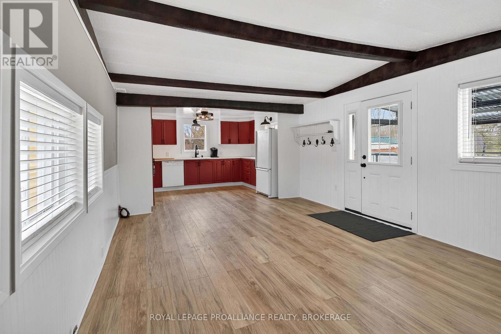 1040 ANTOINE ROAD - 13