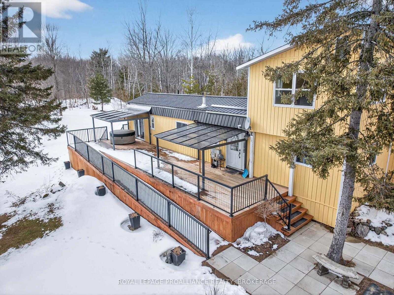1040 ANTOINE ROAD - 7