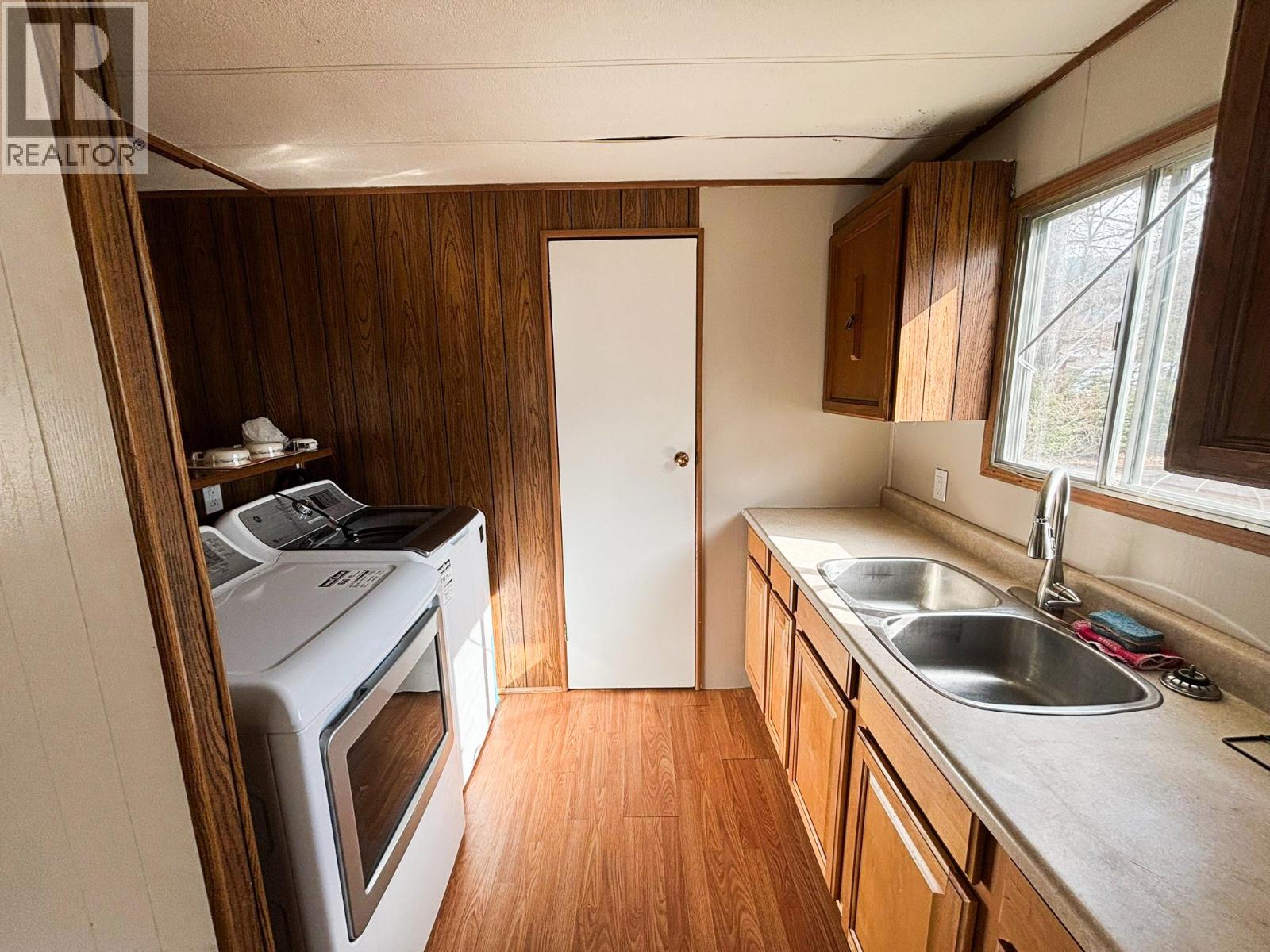 5 Royal Oak Drive Unit# 5, Salmo