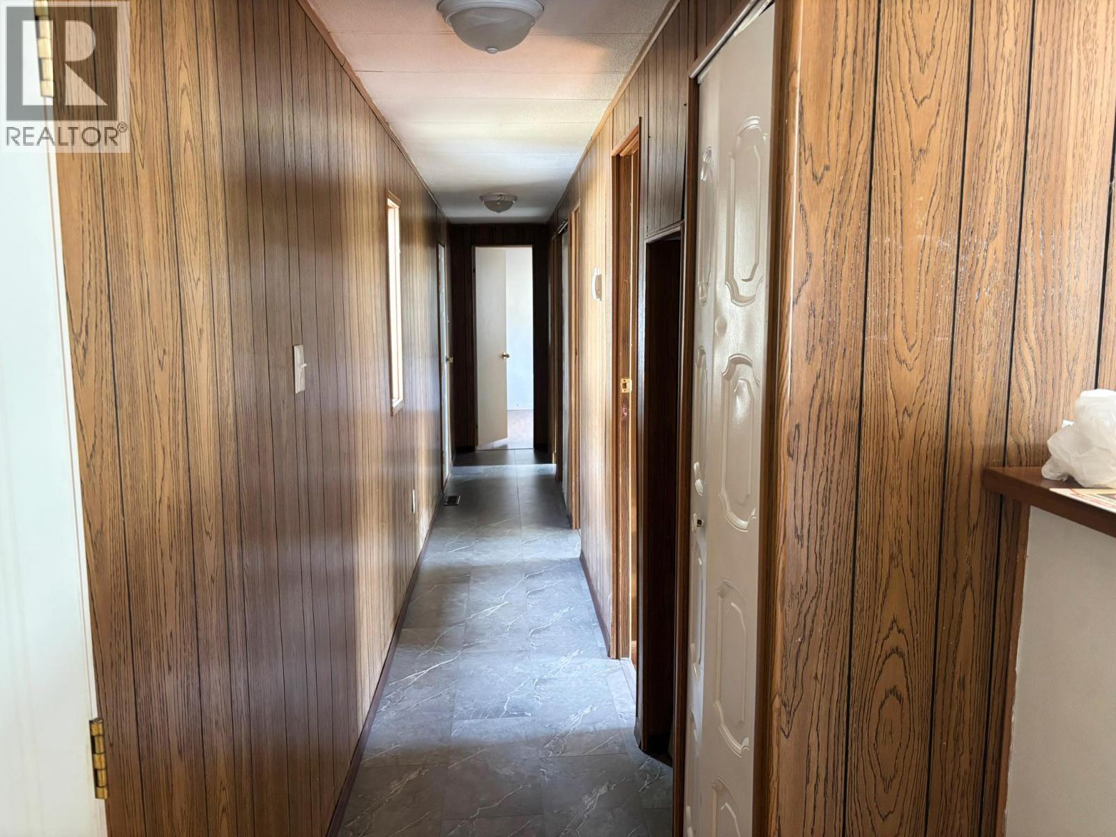 5 Royal Oak Drive Unit# 5, Salmo