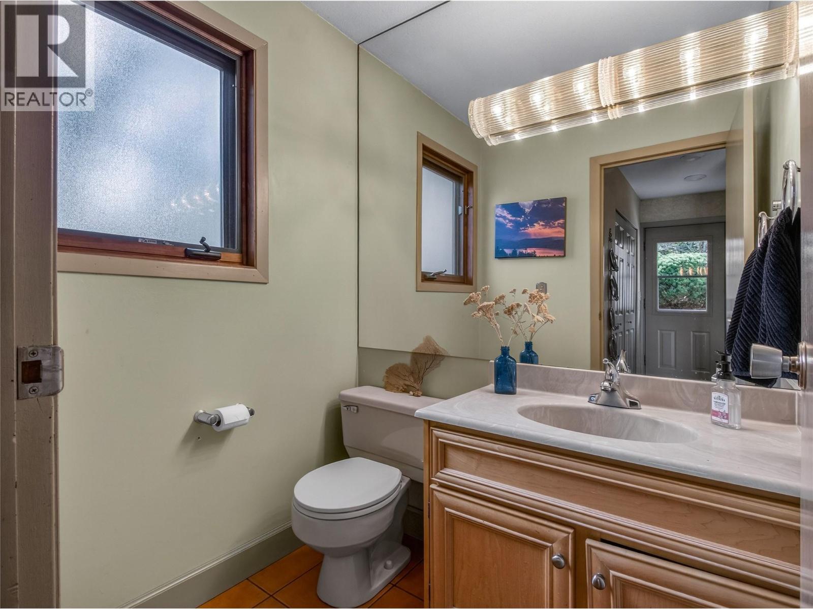 1910 Sutherland Road, Penticton