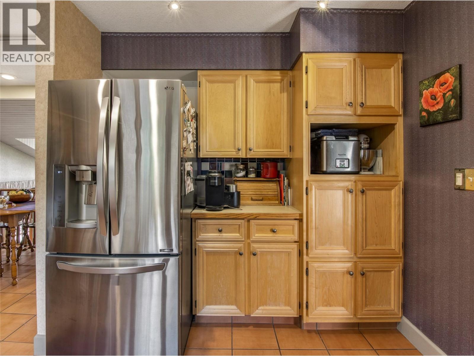 1910 Sutherland Road, Penticton