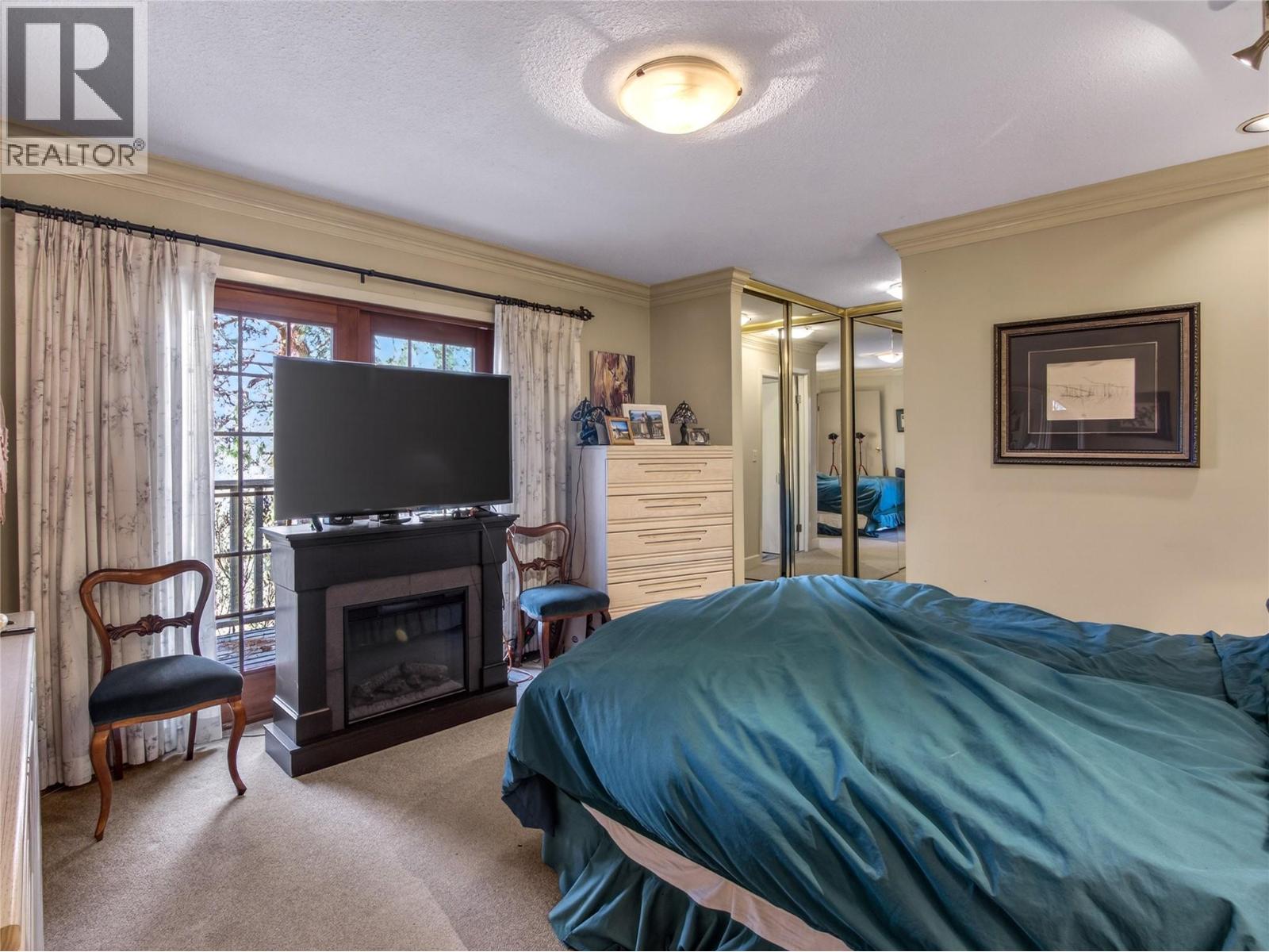 1910 Sutherland Road, Penticton