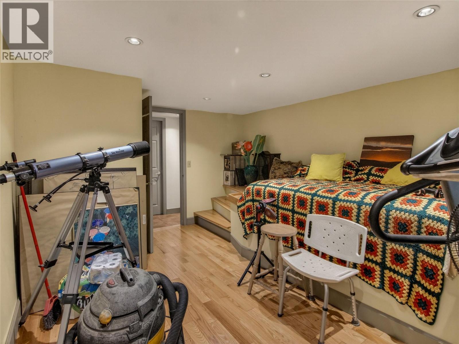 1910 Sutherland Road, Penticton