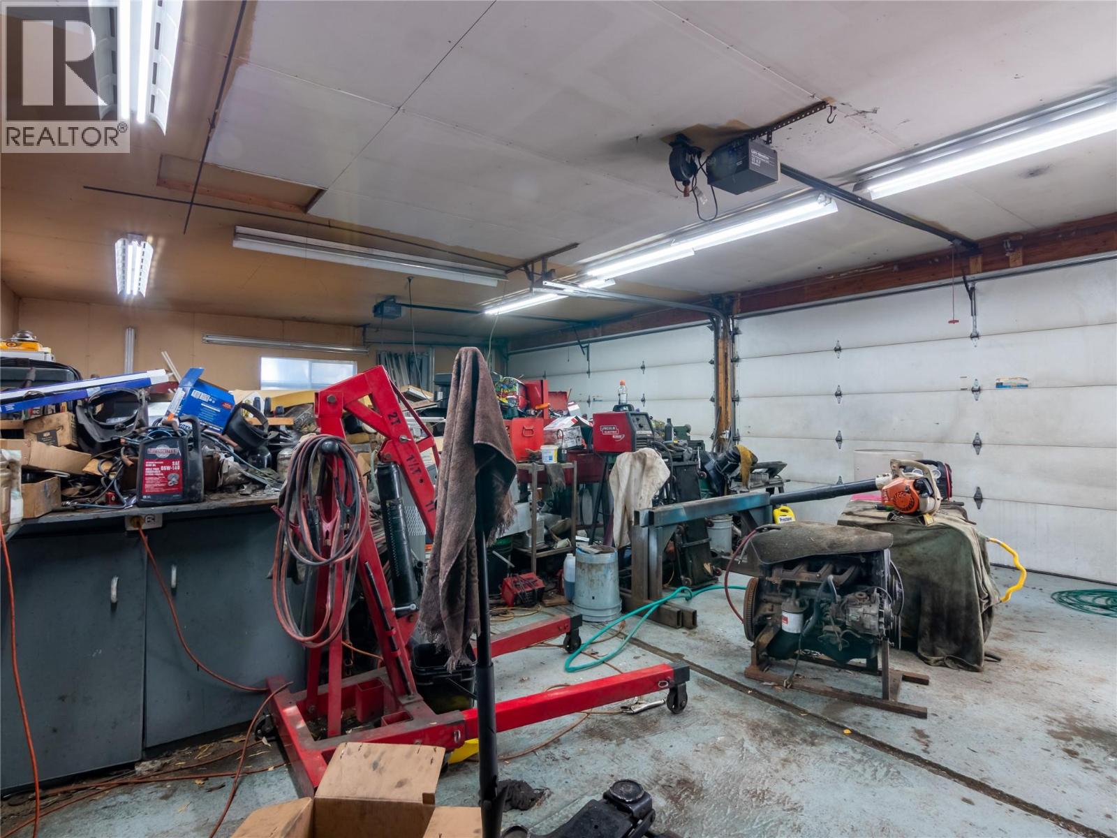 1910 Sutherland Road, Penticton