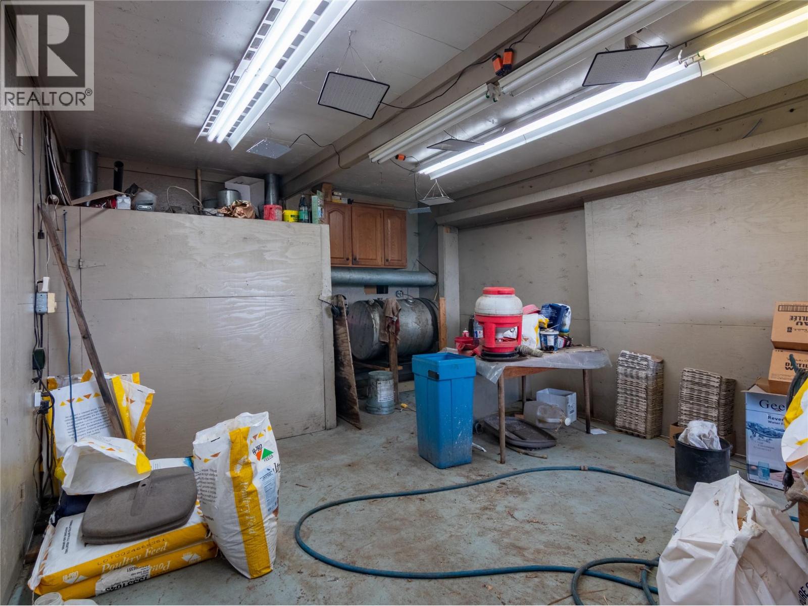 1910 Sutherland Road, Penticton