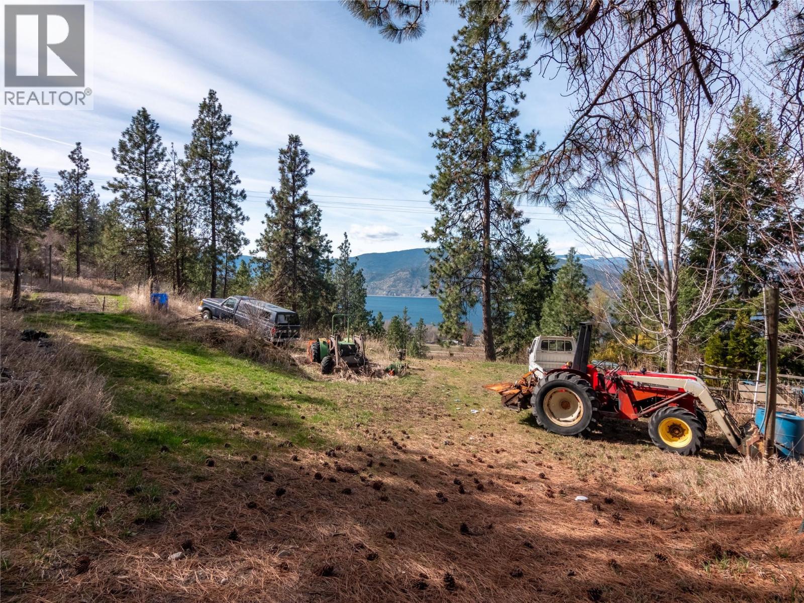 1910 Sutherland Road, Penticton