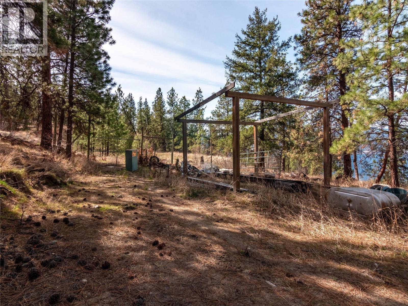 1910 Sutherland Road, Penticton