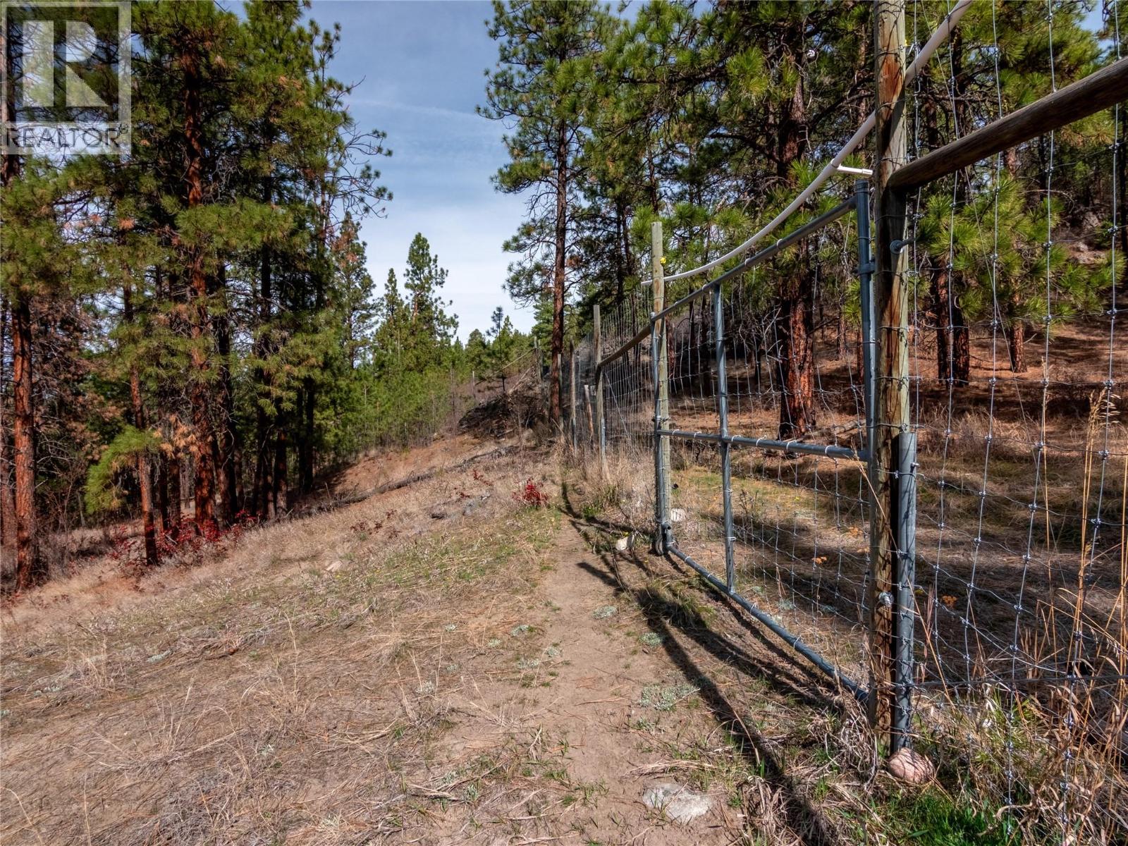 1910 Sutherland Road, Penticton