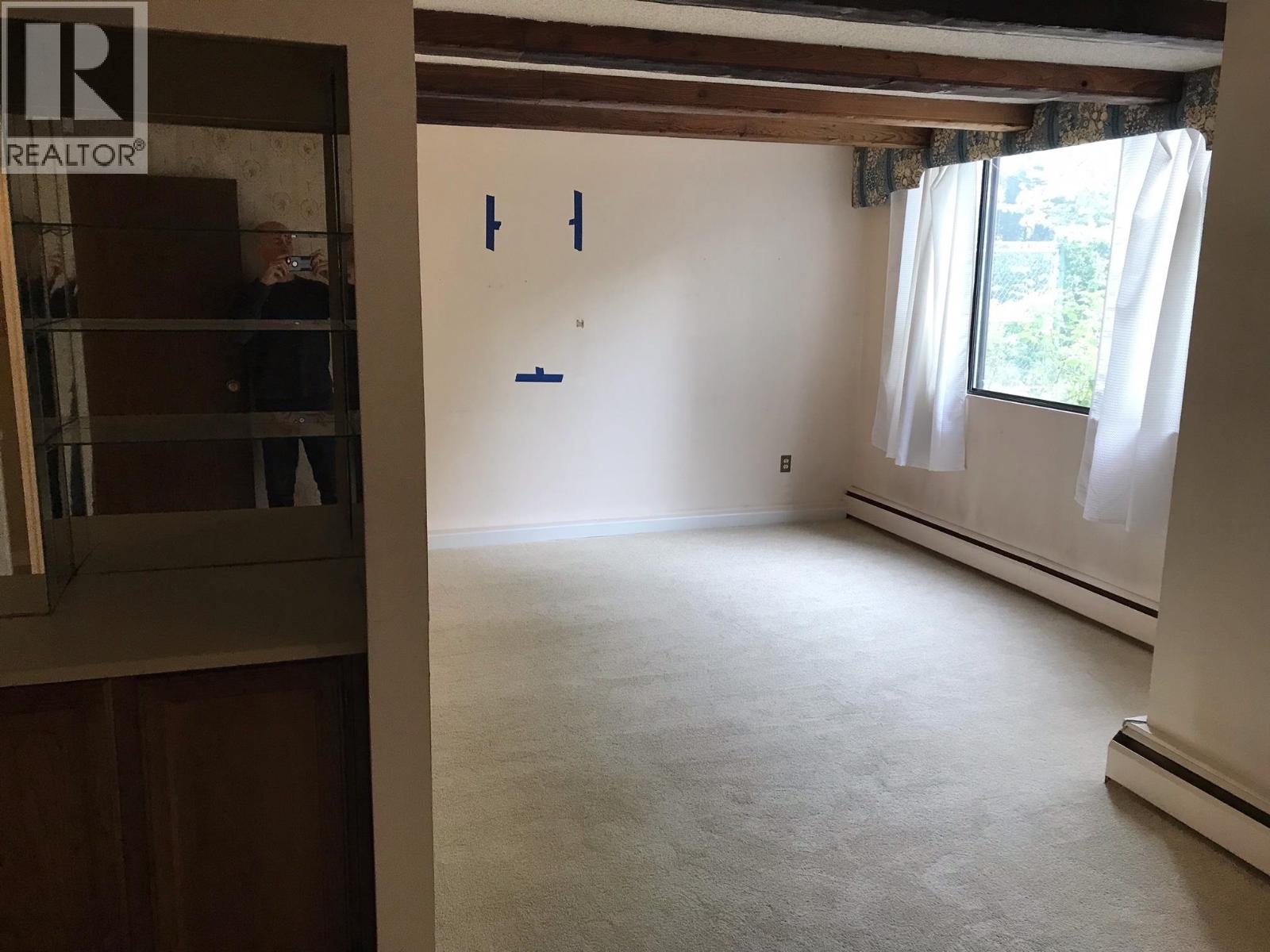 104 620 SEVENTH AVENUE, New Westminster