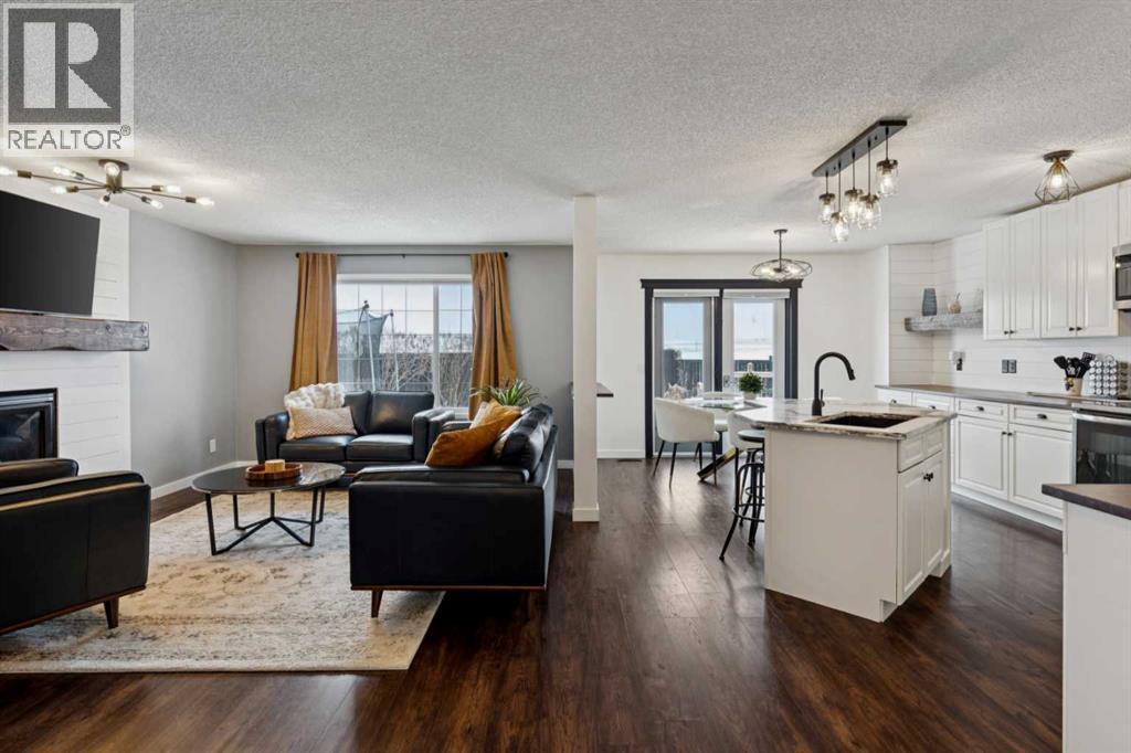 Single Family House for Sale in  Chapalina Place SE Chaparral Calgary 