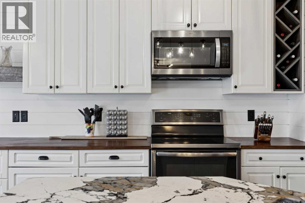 Single Family House for Sale in  Chapalina Place SE Chaparral Calgary 