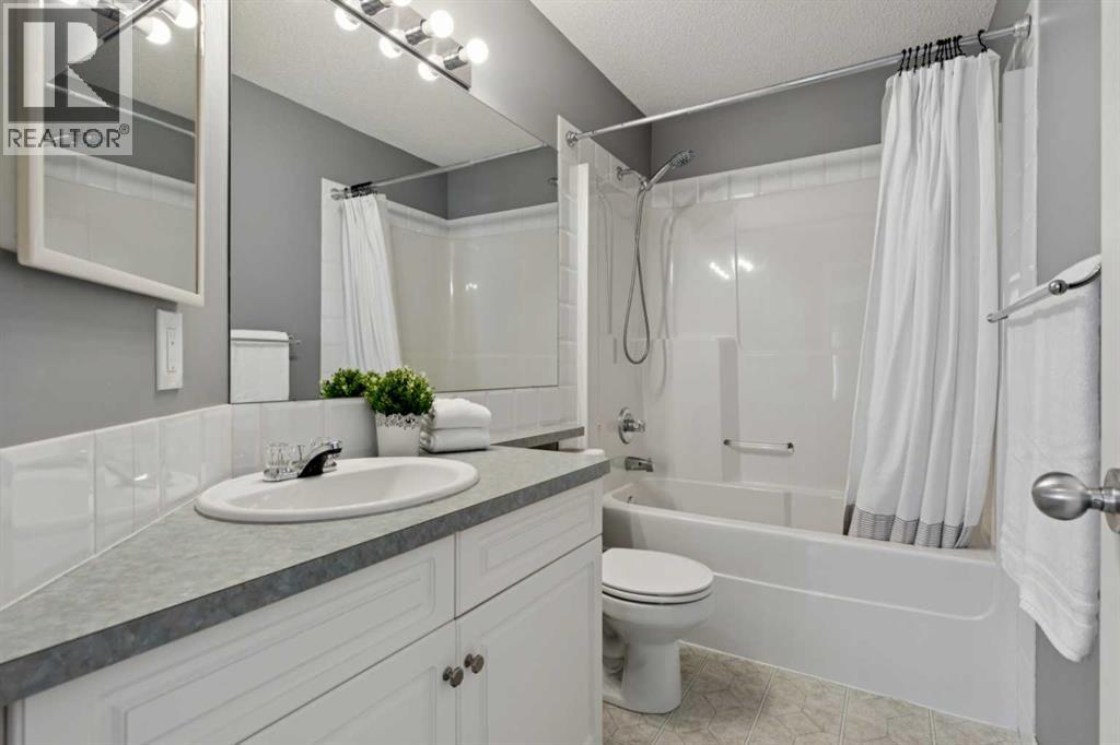 Single Family House for Sale in  Chapalina Place SE Chaparral Calgary 