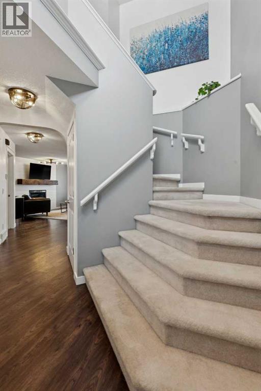 250 Chapalina Place SE, Calgary, Alberta