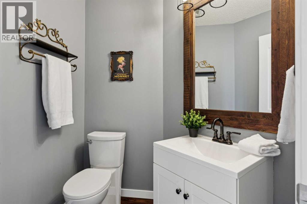 Single Family House for Sale in  Chapalina Place SE Chaparral Calgary 