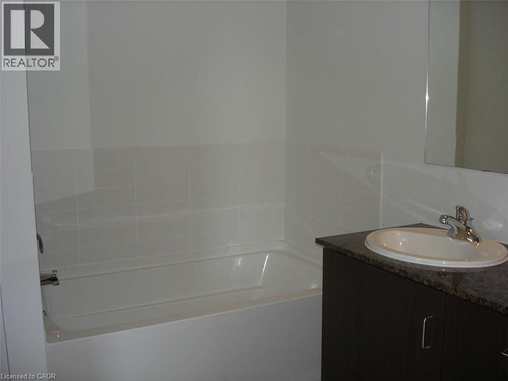 #712 191 KING STREET S - 40