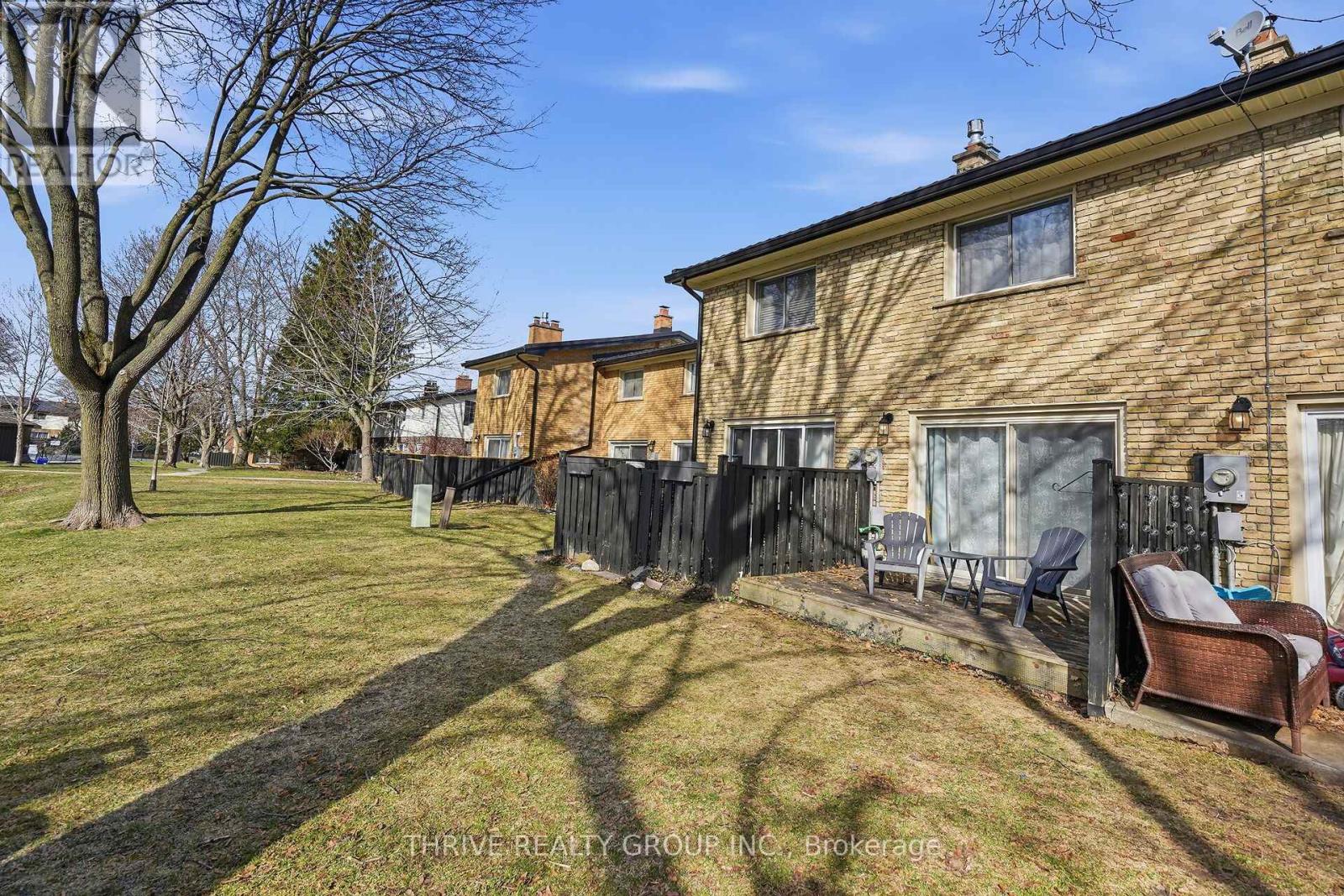 12 GUILDWOOD WALK Property Photo