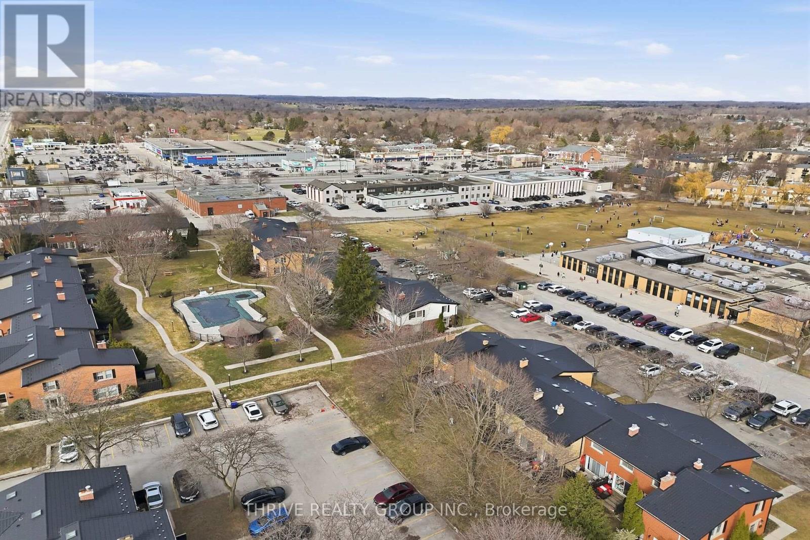 12 GUILDWOOD WALK Property Photo