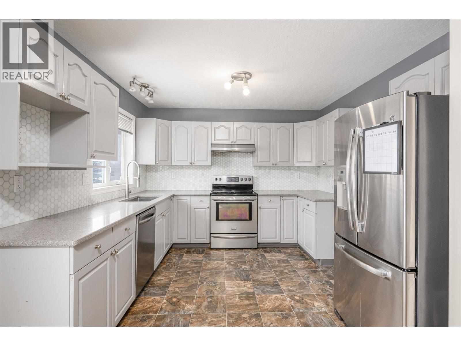 6872 ST ERICA PLACE - 11