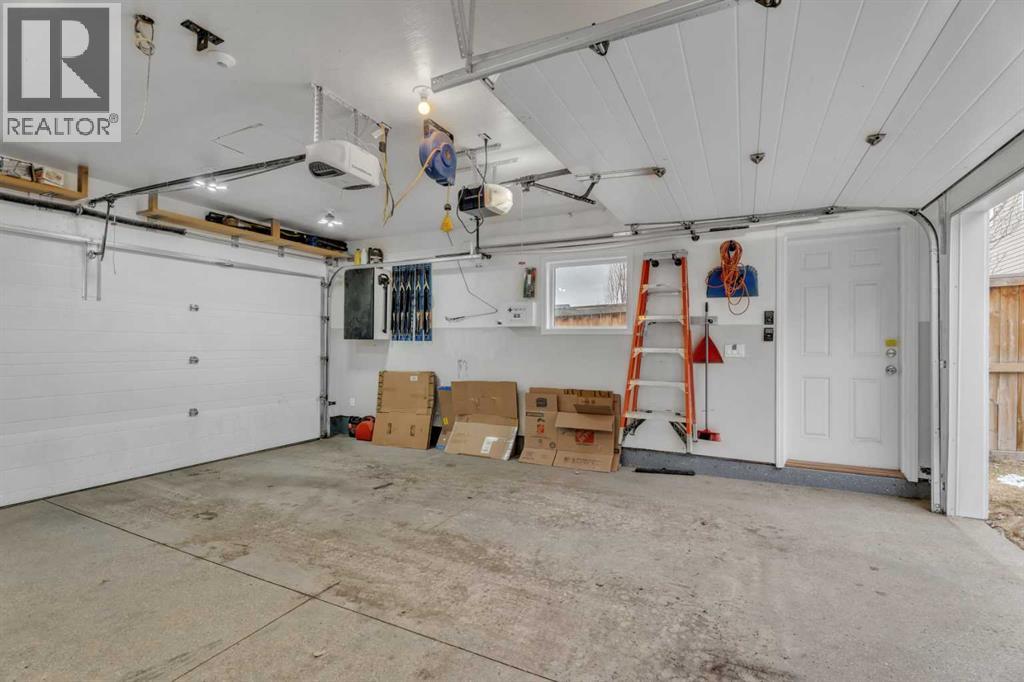 Single Family House for Sale in  Copperpond Parade SE Copperfield Calgary 