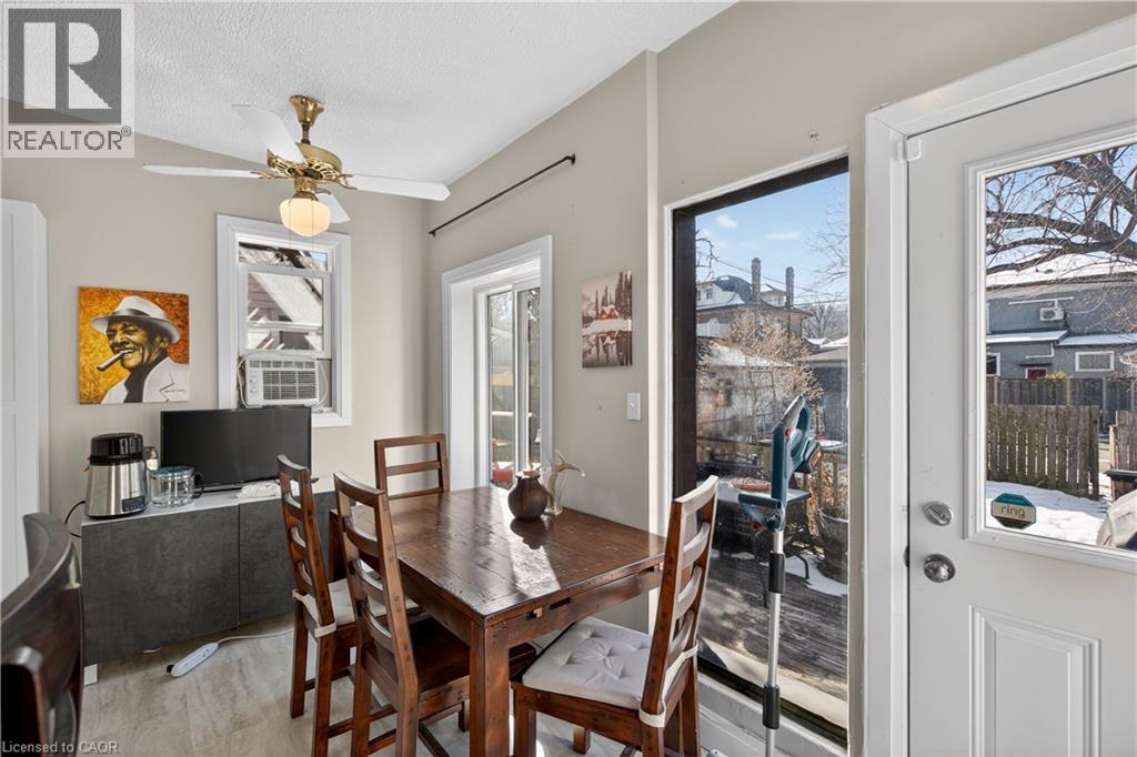 147 HOMEWOOD AVENUE - 14