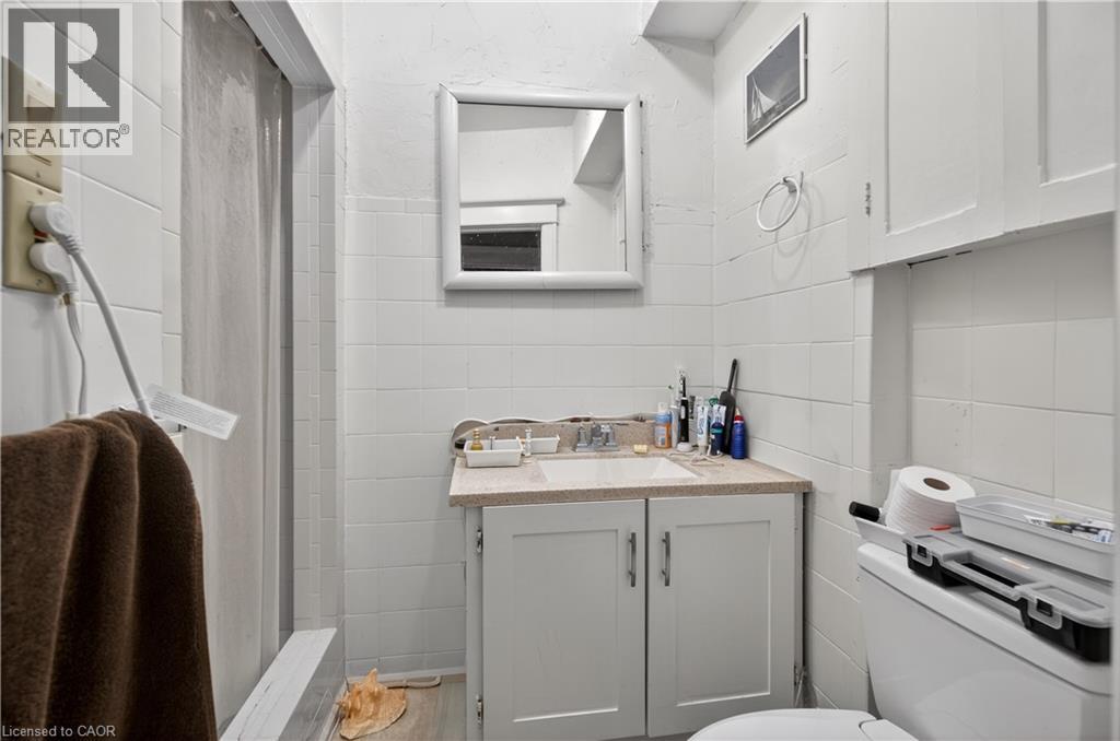 147 HOMEWOOD AVENUE - 16