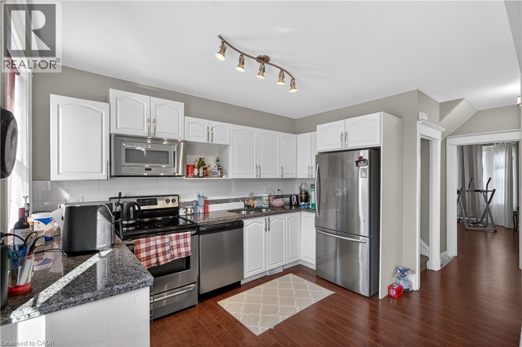 147 HOMEWOOD AVENUE - 29