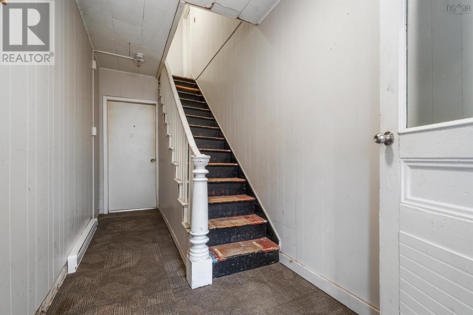 Property 21 of 40 of 277 MacLean Street