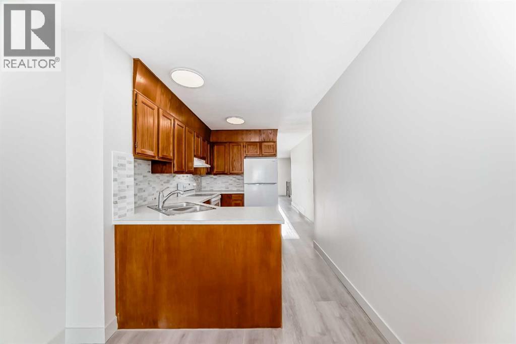 Single Family House Bi-level for Sale in  Castlebrook Way NE Castleridge Calgary 