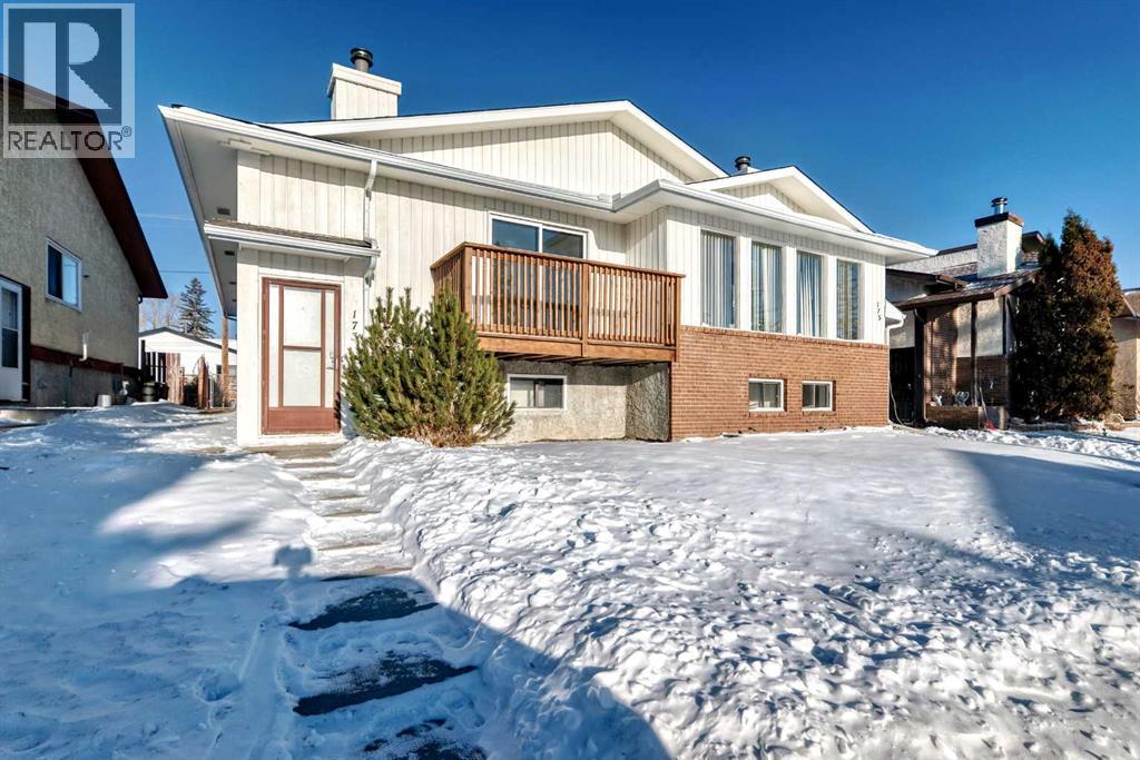 Single Family House Bi-level for Sale in  Castlebrook Way NE Castleridge Calgary 