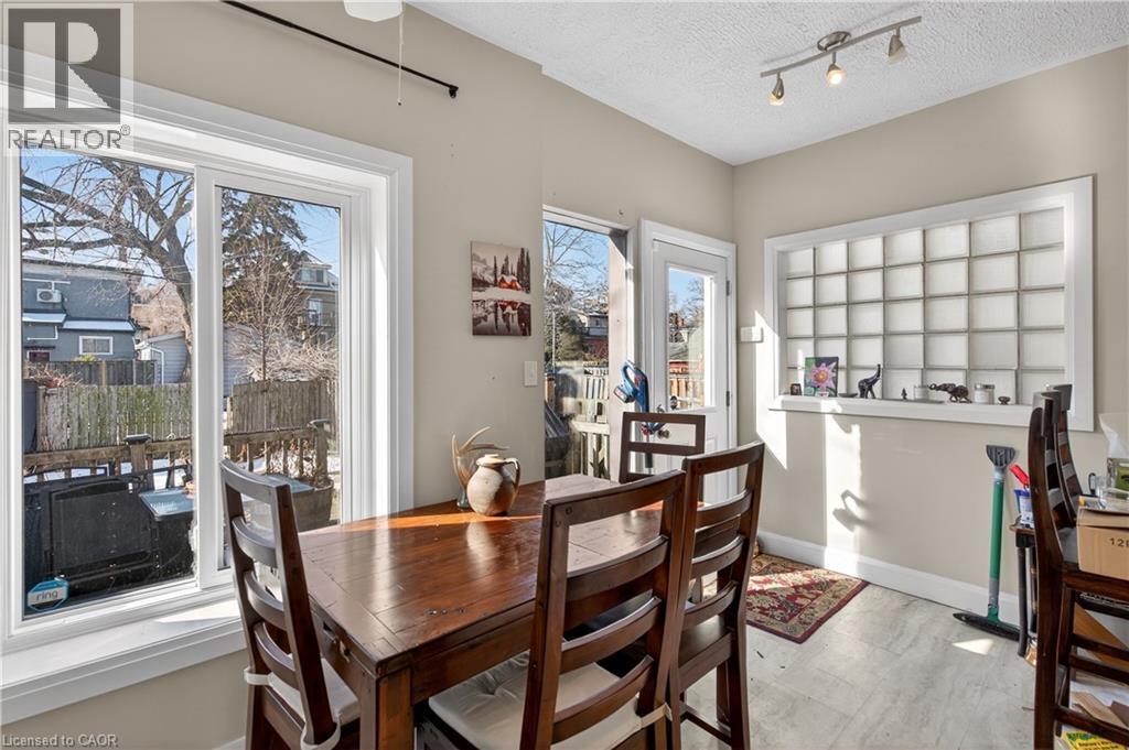147 HOMEWOOD AVENUE - 12