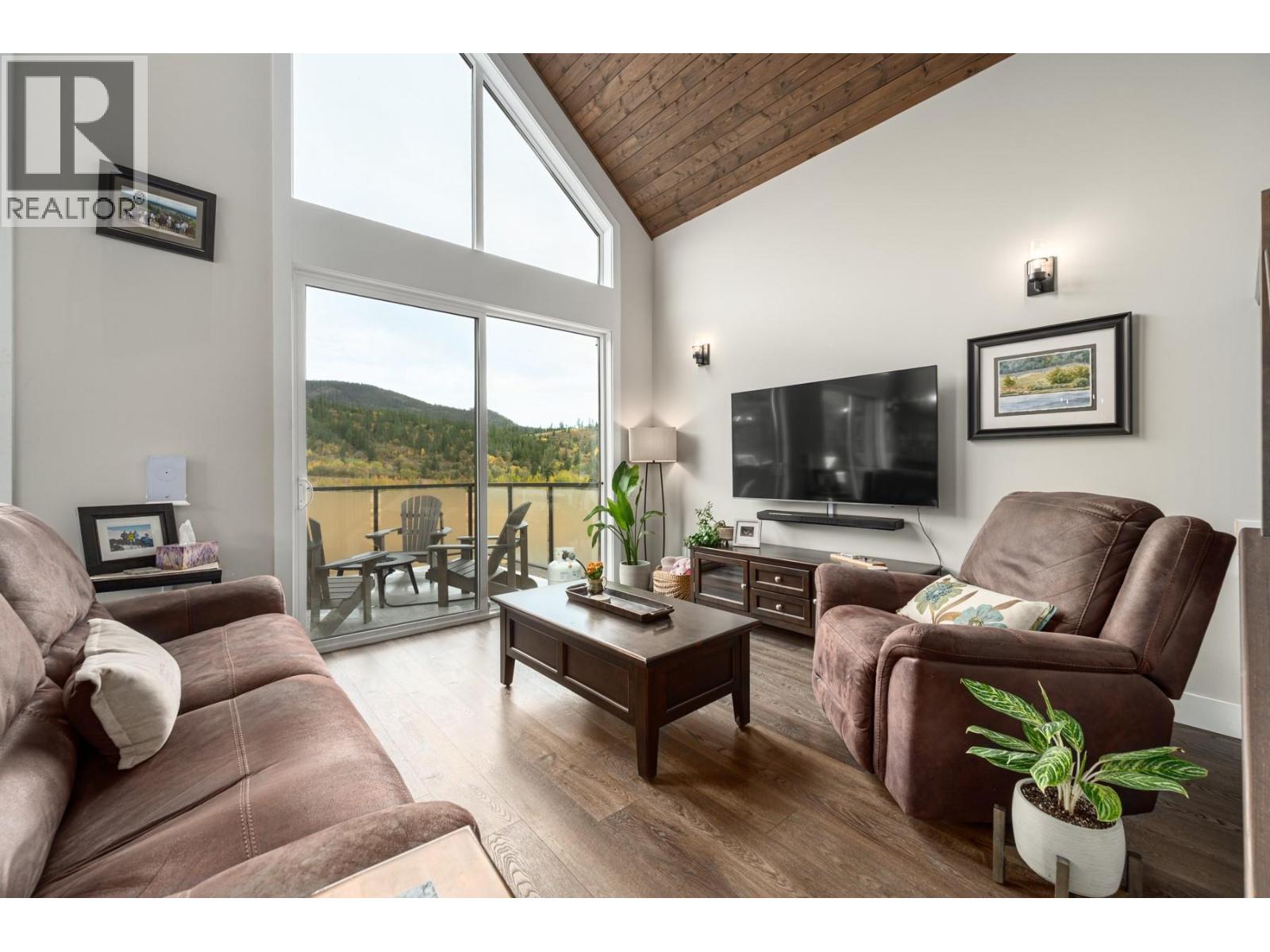 1508 COVERT Place, Merritt