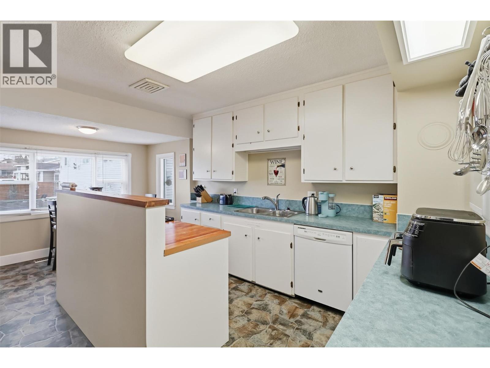 351 FORTUNE Drive, Kamloops