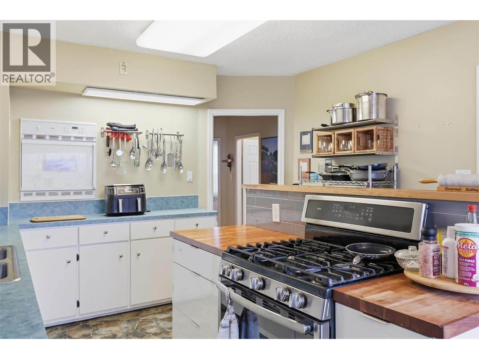 351 FORTUNE Drive, Kamloops