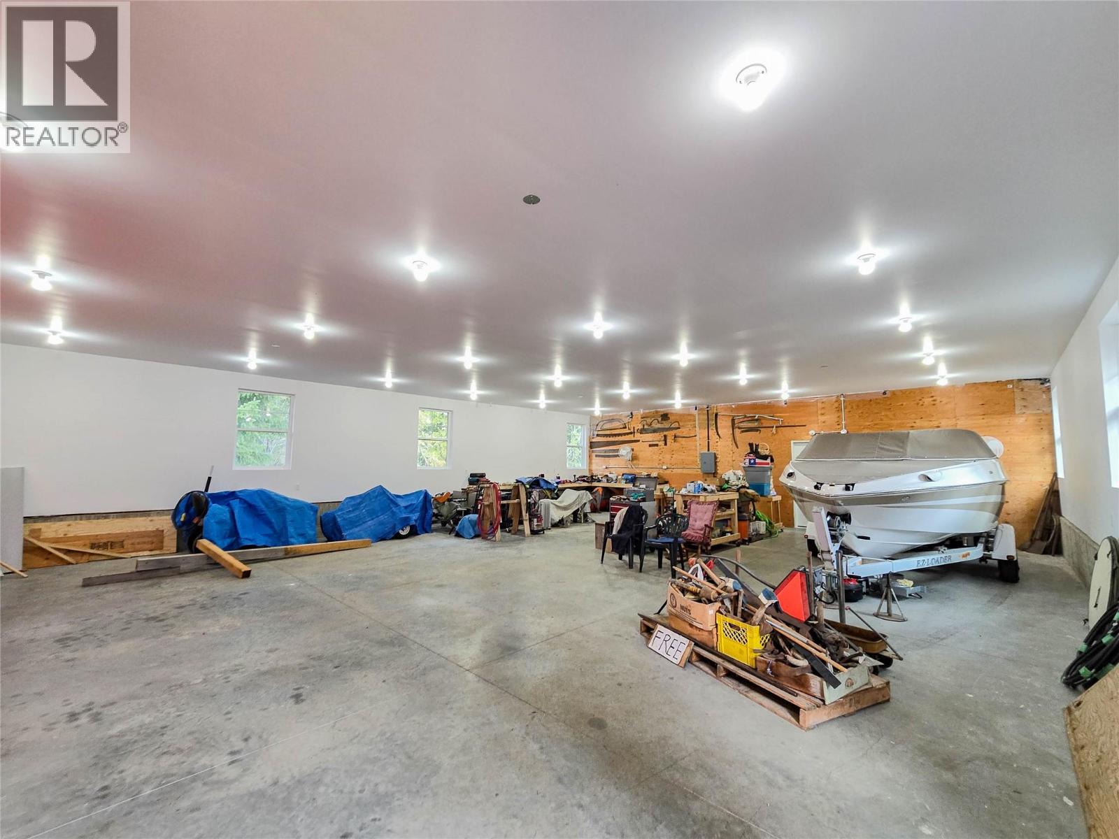 784 Lewis Road, Harrop