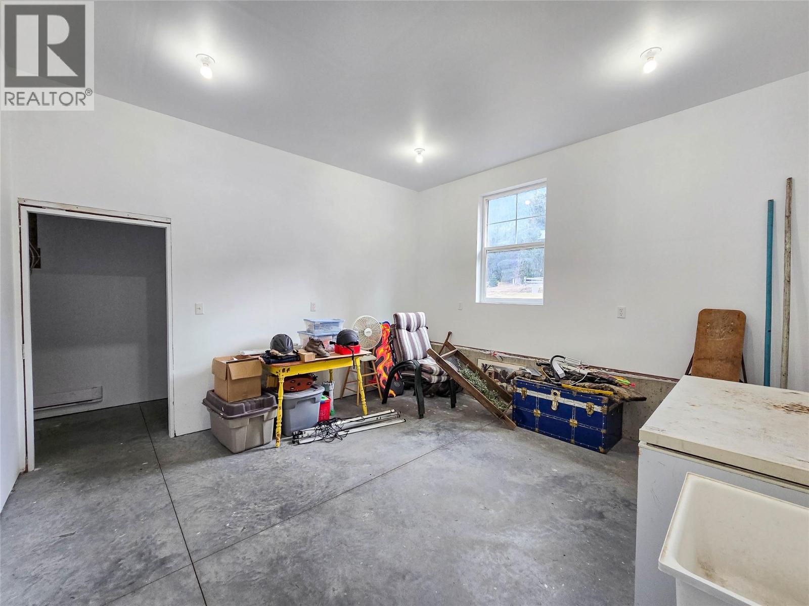 784 Lewis Road, Harrop